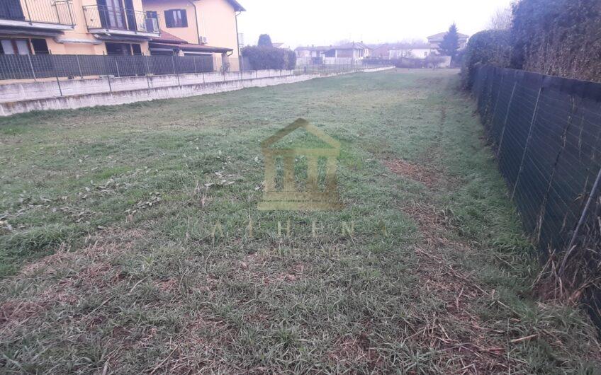 ATH052 TRAVACO’ SICCOMARIO LOTTO DI TERRENO EDIFICABILE