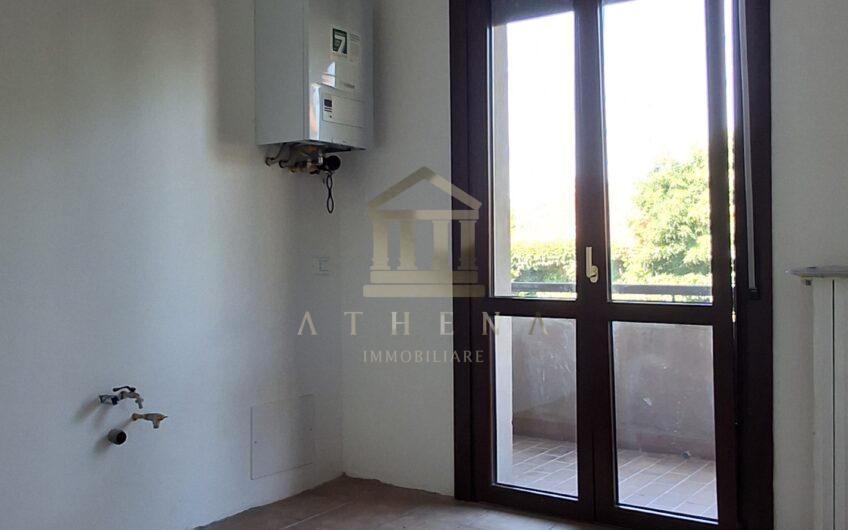 ATH090 FRAZIONE ROTTA TRILOCALE