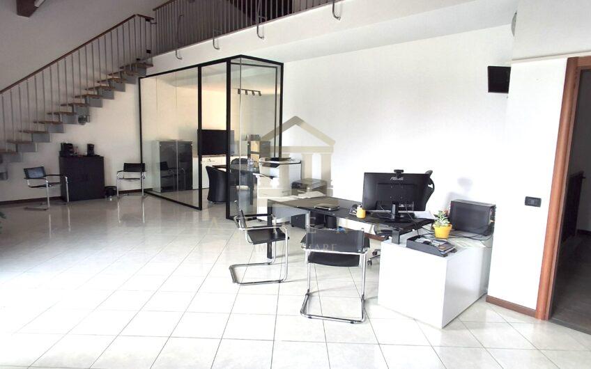 ATHL110 AFFITTASI UFFICIO A SAN GENESIO FRAZIONE DUE PORTE (PV)