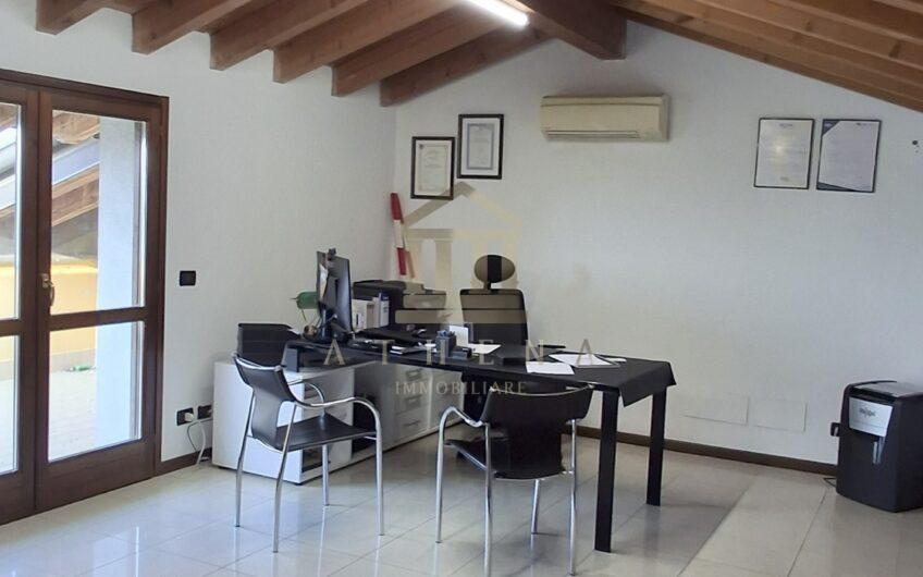 ATHL110 AFFITTASI UFFICIO A SAN GENESIO FRAZIONE DUE PORTE (PV)