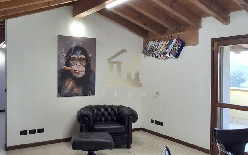 ATHL110 AFFITTASI UFFICIO A SAN GENESIO FRAZIONE DUE PORTE (PV)