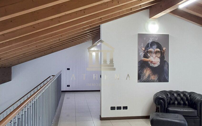 ATHL110 AFFITTASI UFFICIO A SAN GENESIO FRAZIONE DUE PORTE (PV)