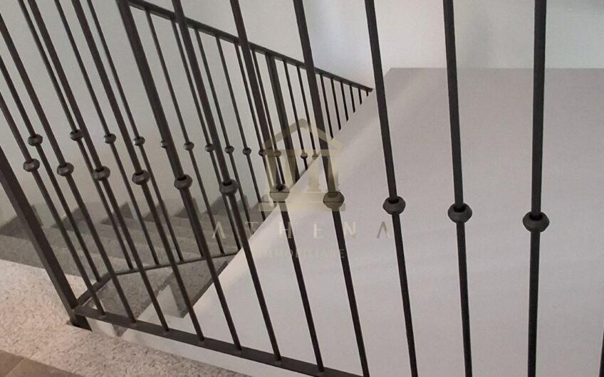 ATHL110 AFFITTASI UFFICIO A SAN GENESIO FRAZIONE DUE PORTE (PV)