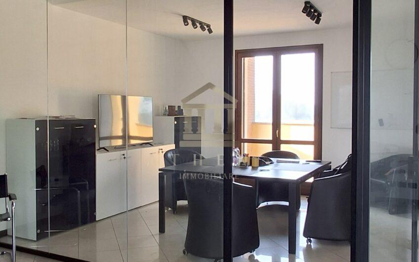 ATHL110 AFFITTASI UFFICIO A SAN GENESIO FRAZIONE DUE PORTE (PV)