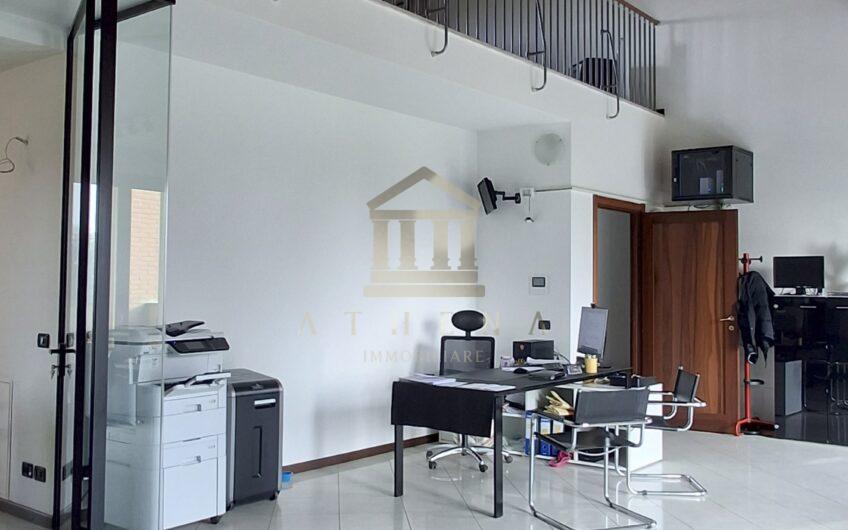 ATHL110 AFFITTASI UFFICIO A SAN GENESIO FRAZIONE DUE PORTE (PV)