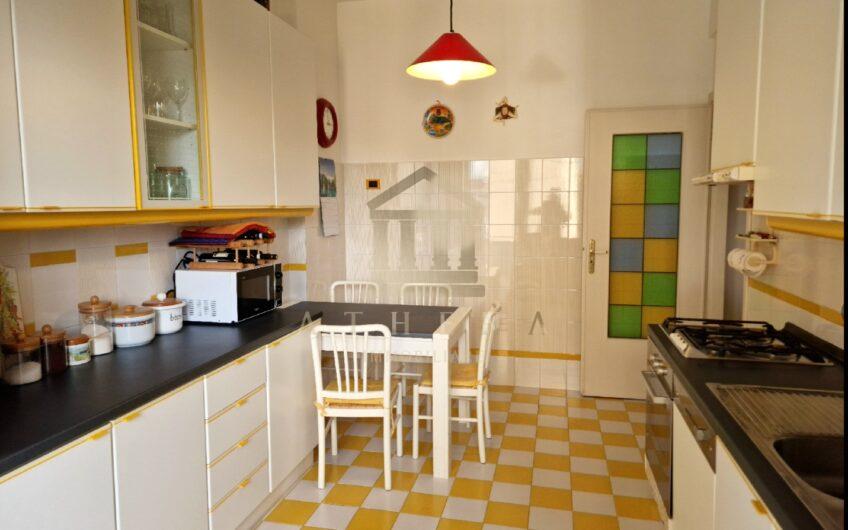 ATH101 TRILOCALE GENOVA PEGLI