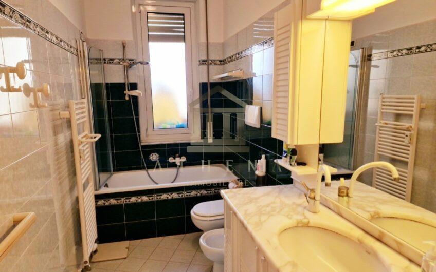 ATH101 TRILOCALE GENOVA PEGLI