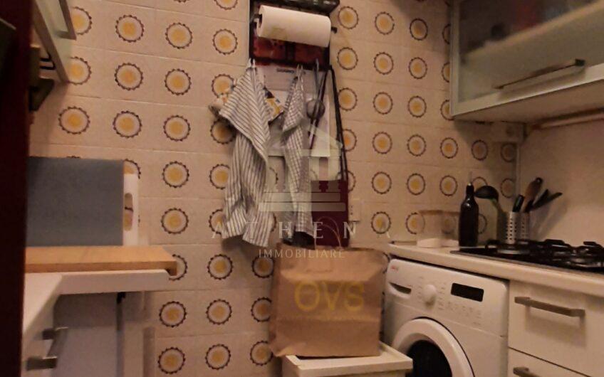 ATHL111 AFFITTASI AMPIO MONOLOCALE IN PIAZZA BOTTA PAVIA