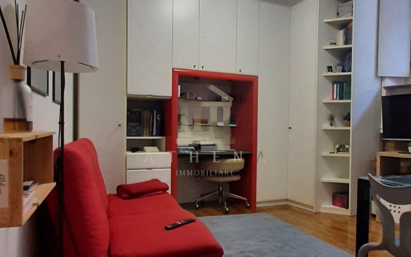 ATHL111 AFFITTASI AMPIO MONOLOCALE IN PIAZZA BOTTA PAVIA