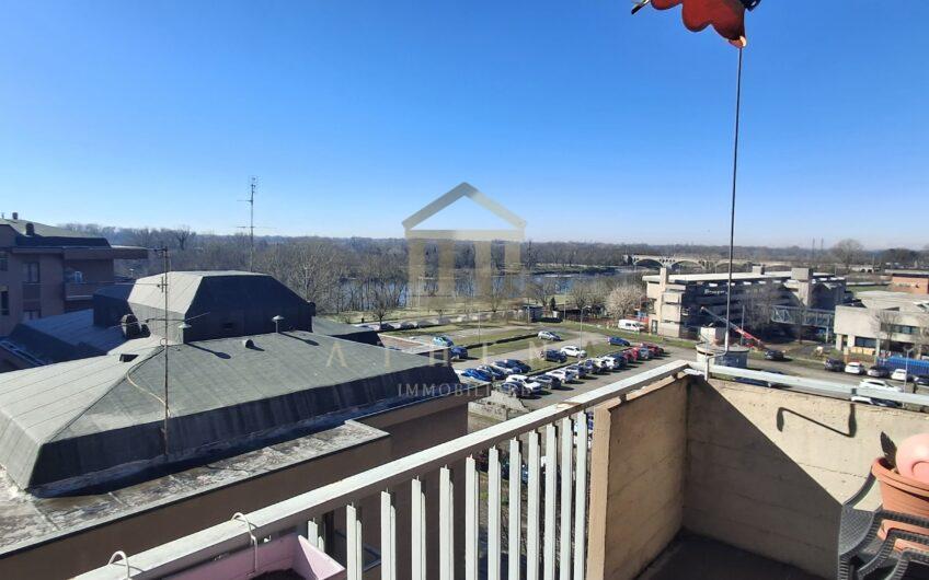 ATH102 ZONA TICINELLO – DUE UNITA’ ABITATIVE