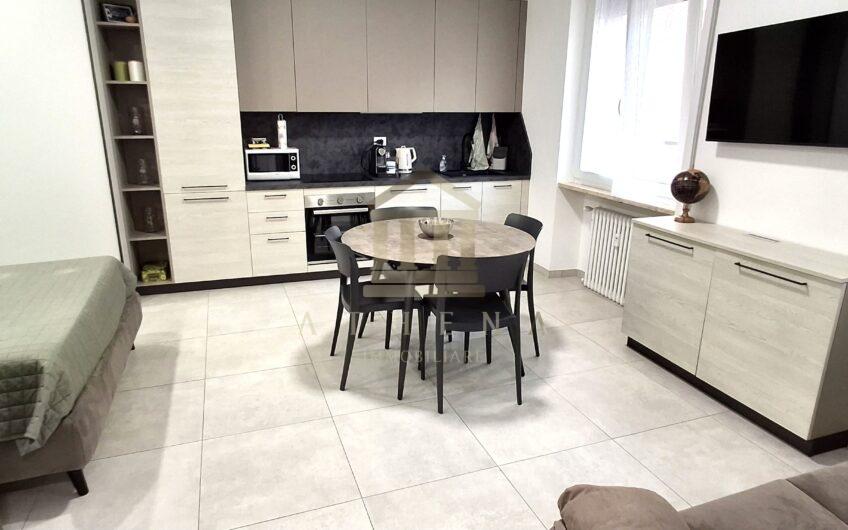 ATHL112 AFFITTASI MONOLOCALE VIALE SICILIA