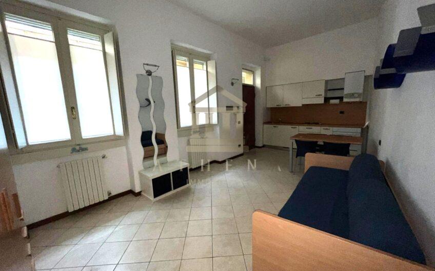 ATHL25 MONOLOCALE IN CENTRO STORICO