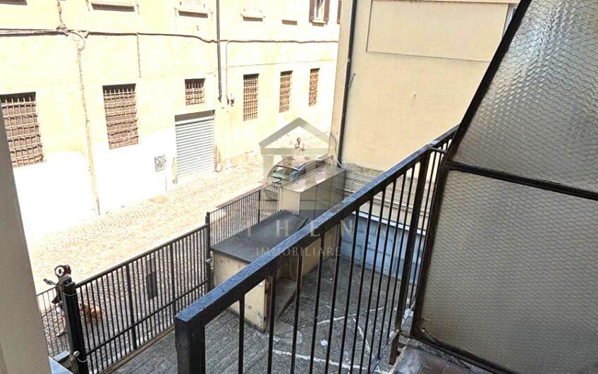 ATHL26 APPARTAMENTO IN CENTRO STORICO